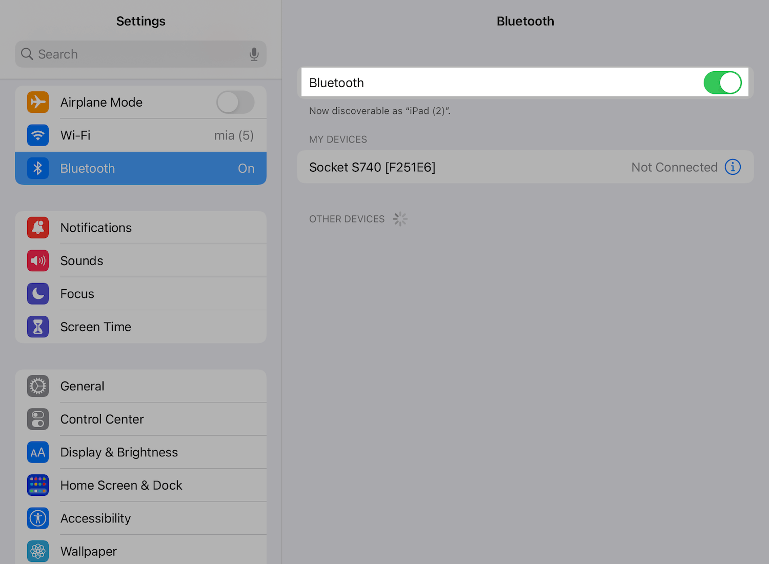 Le Bluetooth est activé dans l’application Réglages de l’iPad.