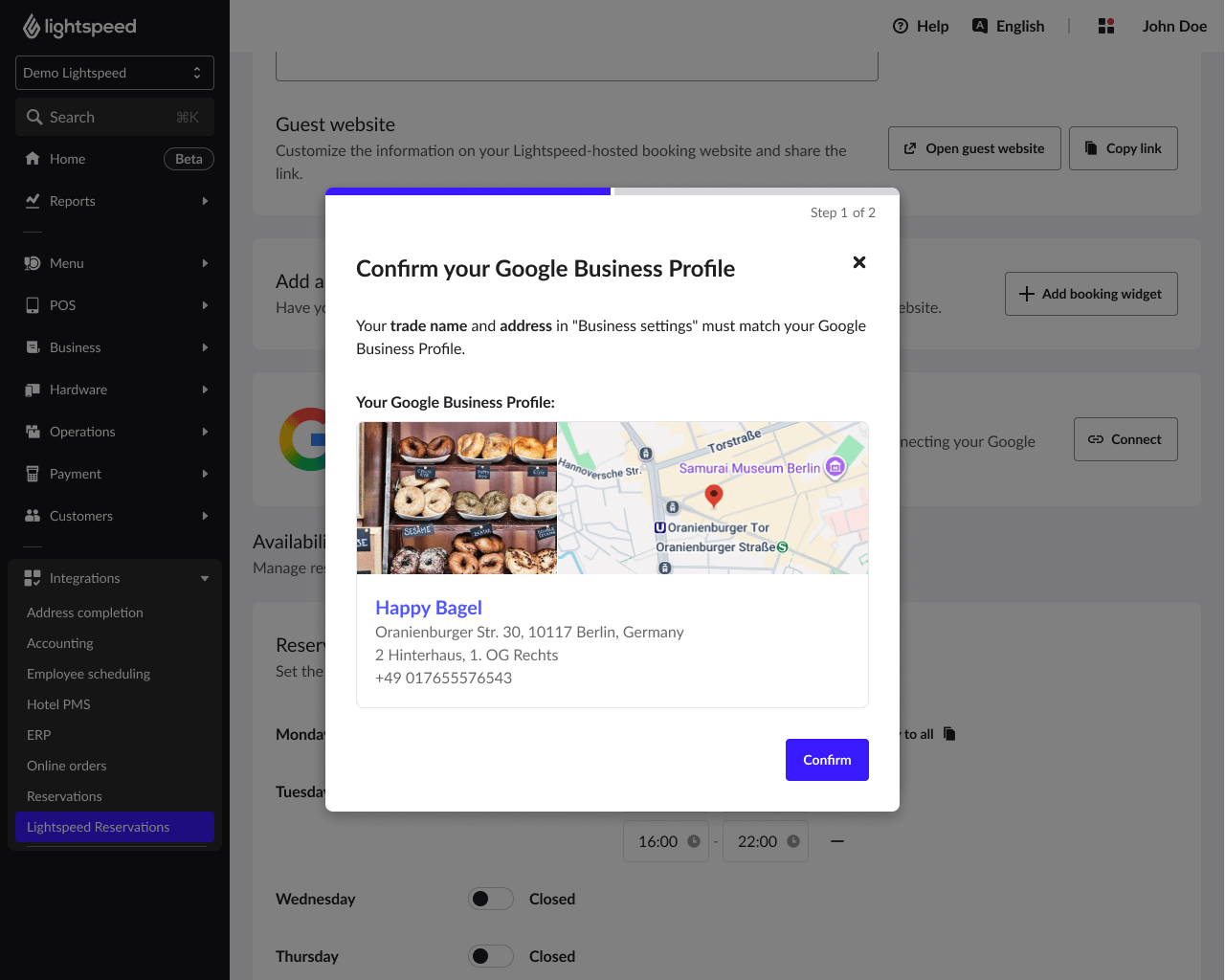 Stap 1 van het bevestigen van je Google-profiel, waarbij je je handelsnaam en adres moet controleren.