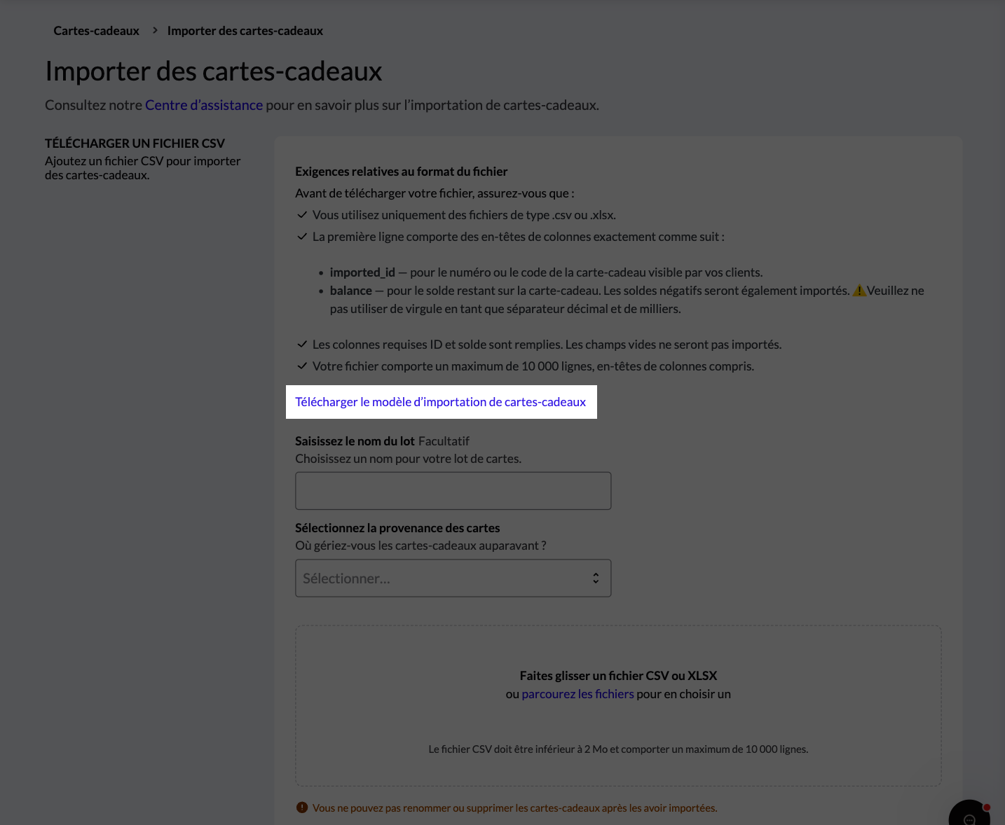 Le lien Télécharger le modèle d'importation de cartes-cadeaux est mis en surbrillance